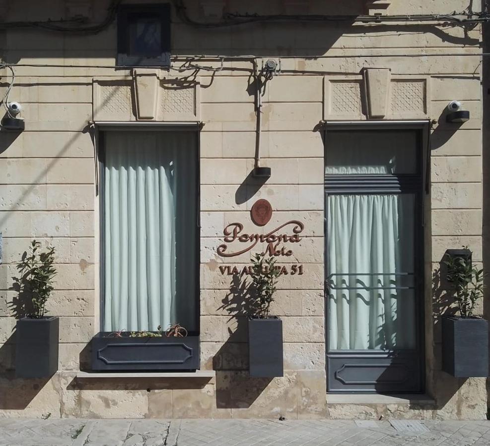 Pomona Noto Villa Bagian luar foto