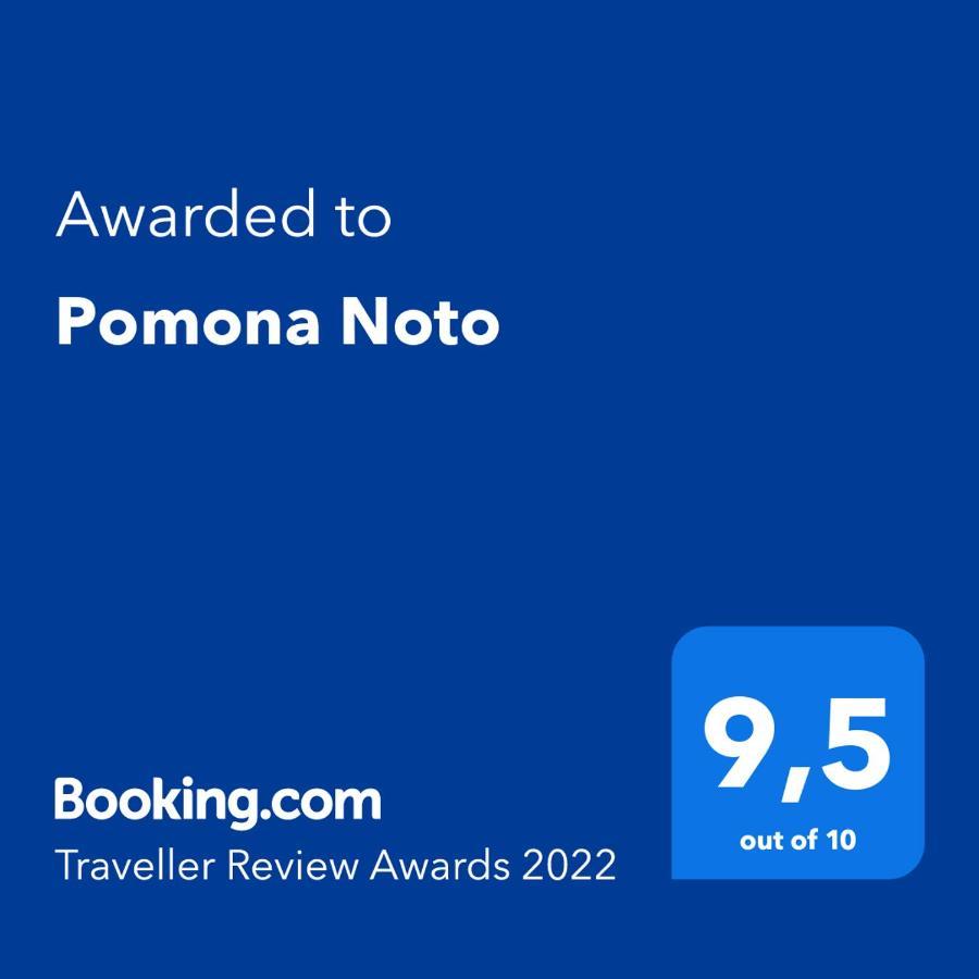 Pomona Noto Villa Bagian luar foto